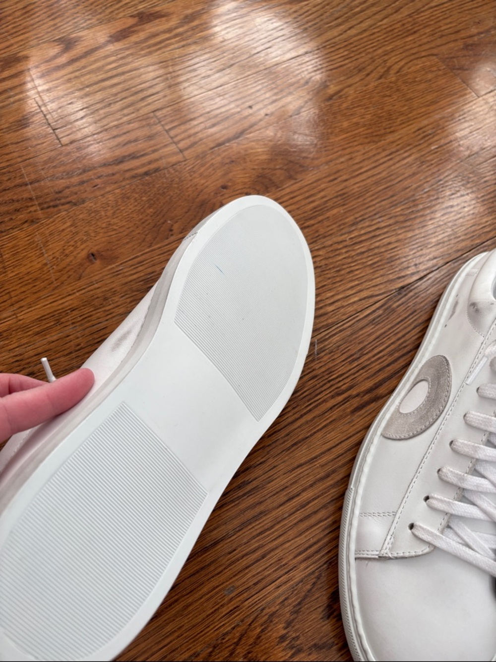 Oliver Cabell LOW 1 Malibu Sneakers in White with Gold - Picture 7 of 10